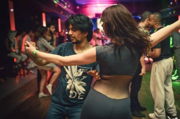 L&rsquo;inviter a danser !*°