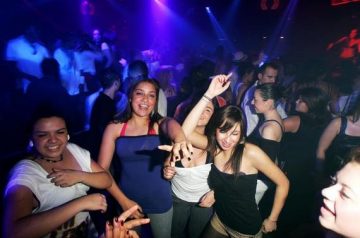 .Comment sortir avec une fille de la Salsa ?